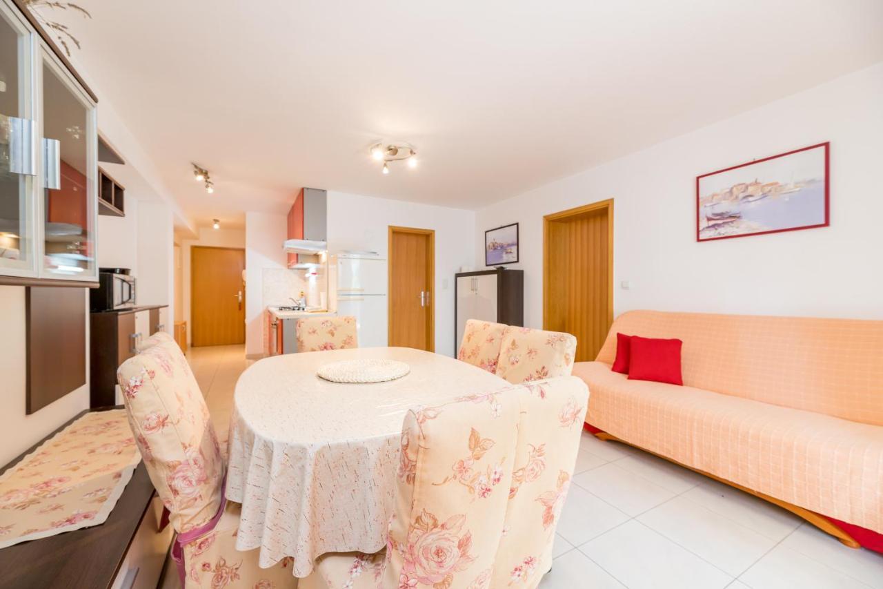 Apartments Ljubica Garden Baška Eksteriør bilde